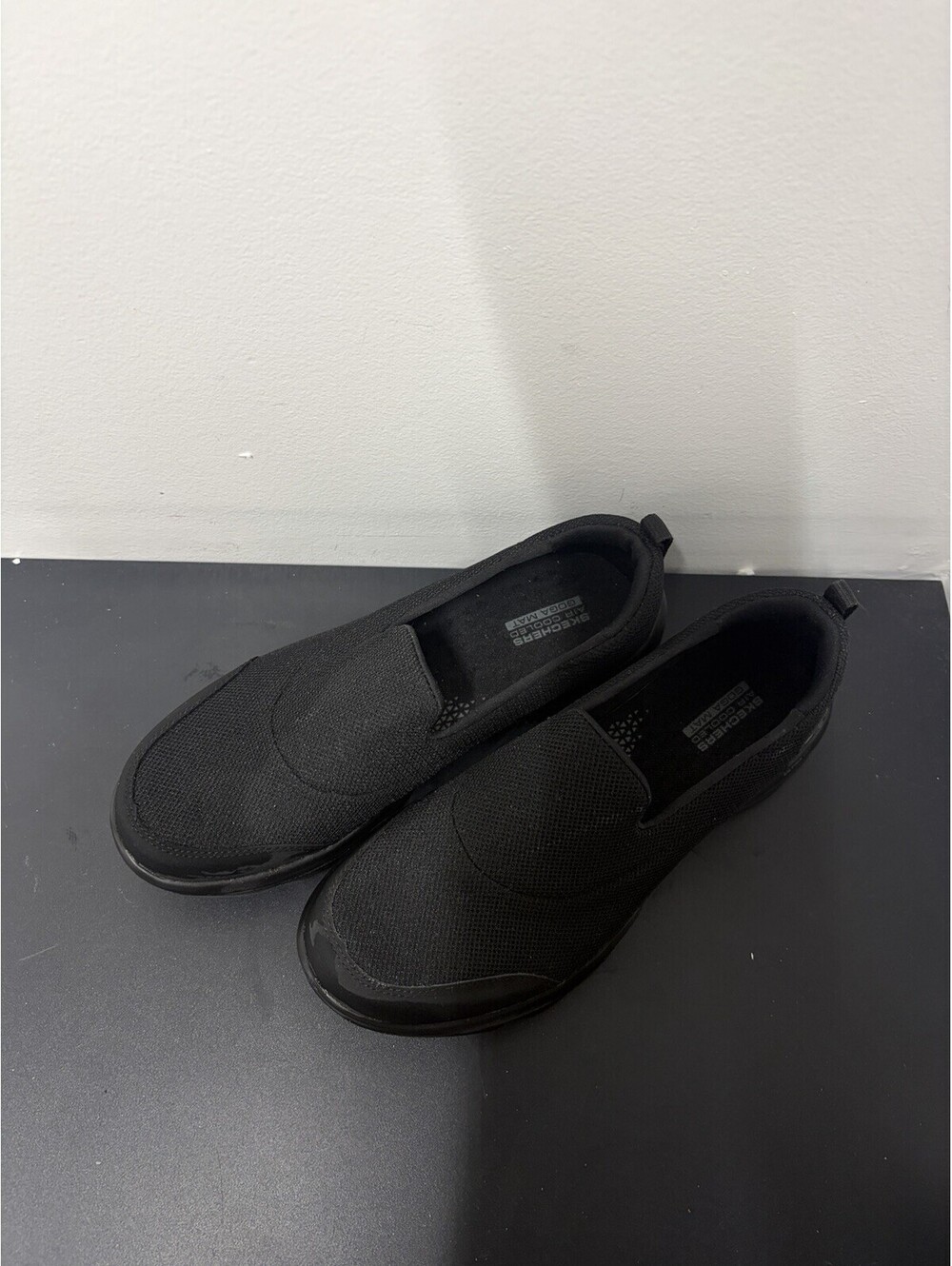 Skechers GOWALK Evolution Slip-on Sneakers Black Mesh Walking Shoes Women’s 8.5